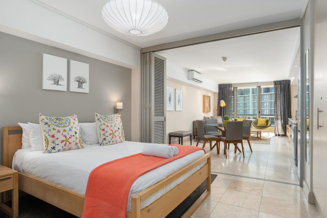 Apartment Canal Quays Cape Town