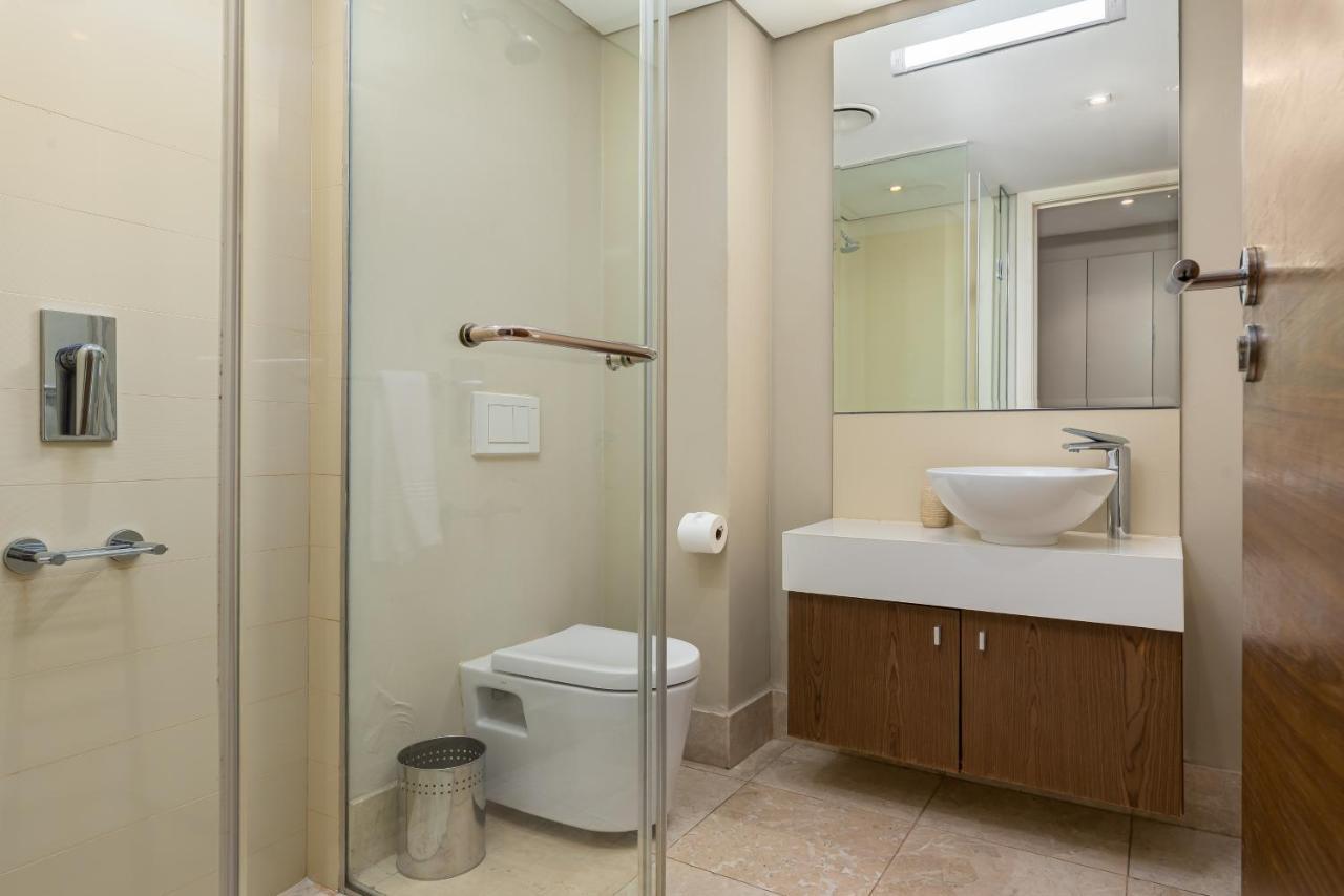 Apartment Canal Quays Cape Town