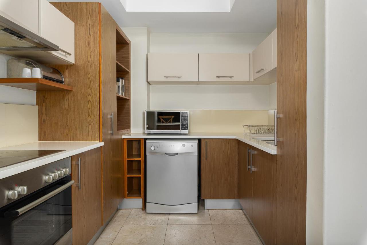 Canal Quays Apartment Cape Town